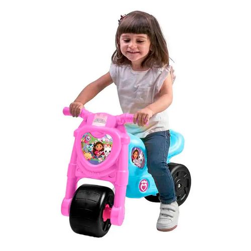 Montable para niña gabby Famosa multicolor fed10000
