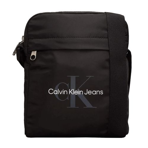 Mariconera Calvin Klein para caballero negro 4G3000G-001