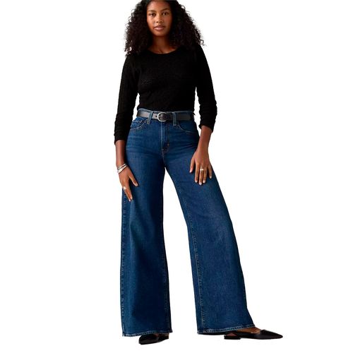 Pantalón de mezclilla Levis azul para dama 0039B-0004