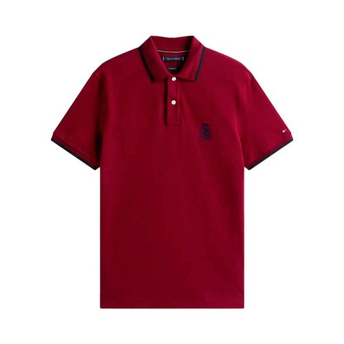 Playera tipo polo Tommy Hilfiger tinto para caballero MW0MW40428-VLP