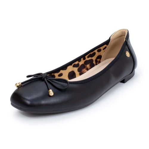 Zapato casual Kayleen negro para dama CORONA-119