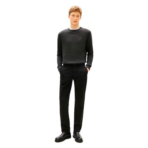 Pantalón Tommy Hilfiger negro para caballero MW0MW25964-BDS